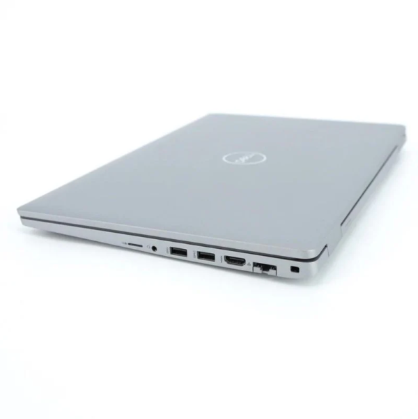 Dell 5520 Core i7 1185G7